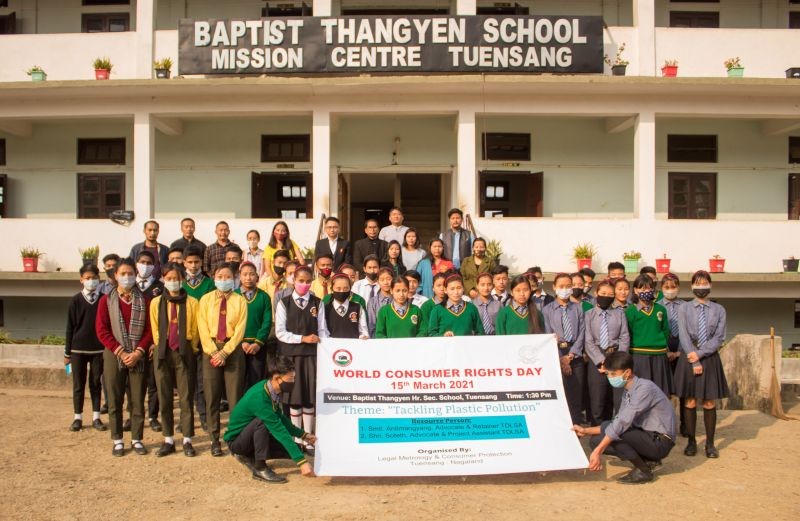 Students, teachers and officials from TDSLA and LMCP at World Consumer Rights Day programme held at Baptist Thangyen Higher Secondary School, Tuensang on March 15. (Morung Photo)
